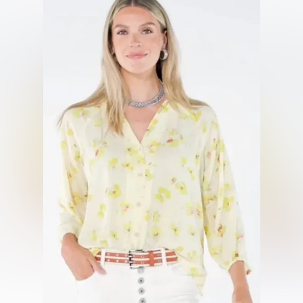 Cabi Go To Blouse